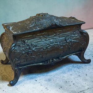 Antique bronze Art Nouveau 1930’s Jewlery box